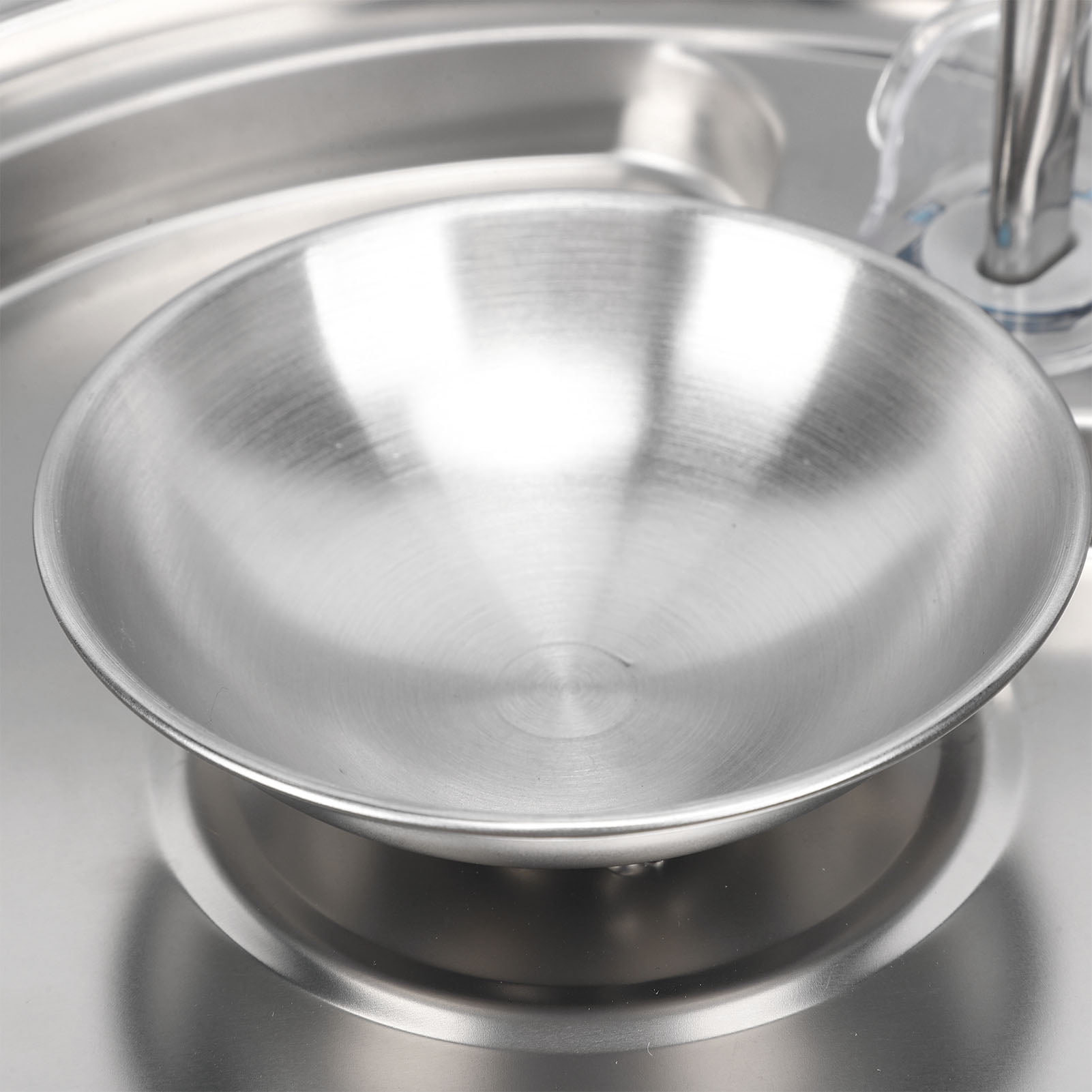 Yajisi Stainless Steel Cat Water Fountain 3.2L / 108oz Automatic Pet Drinking Dispenser with Water Level Window Ultra Quiet Pump Waterer for Cats and Small Dogs