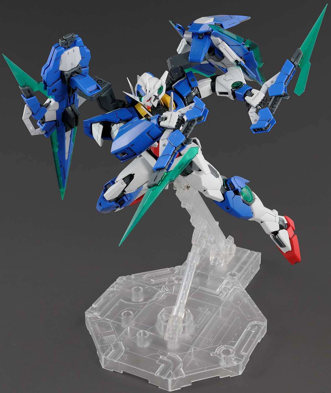 Mobile Suit Gundam 00V: Battlefield Record 00 QAN[T] Full Saber,Bandai MG 1/100