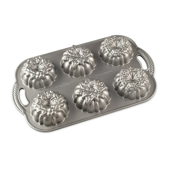 Nordic Ware Wreathlettes Pan