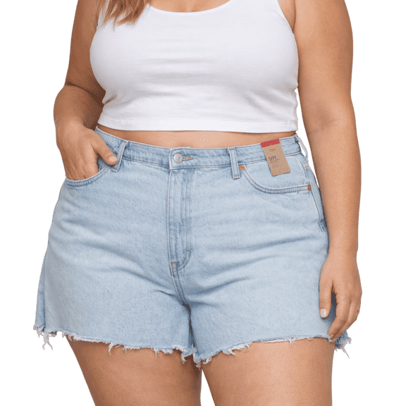 Levi’s Women’s 501 Original Denim Shorts Plus Size 24W