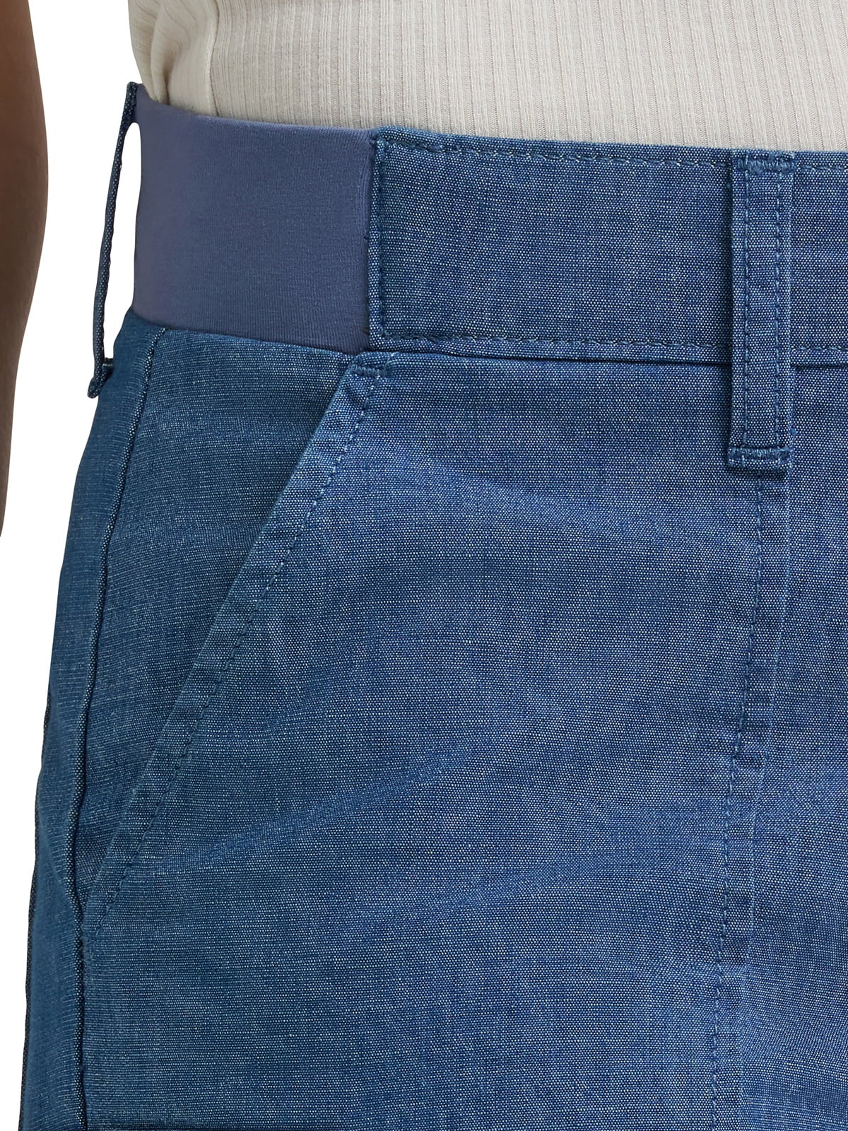 Lee® Women's Ultra Lux Comfort with Flex to Go Cargo Short, Sizes 2-18