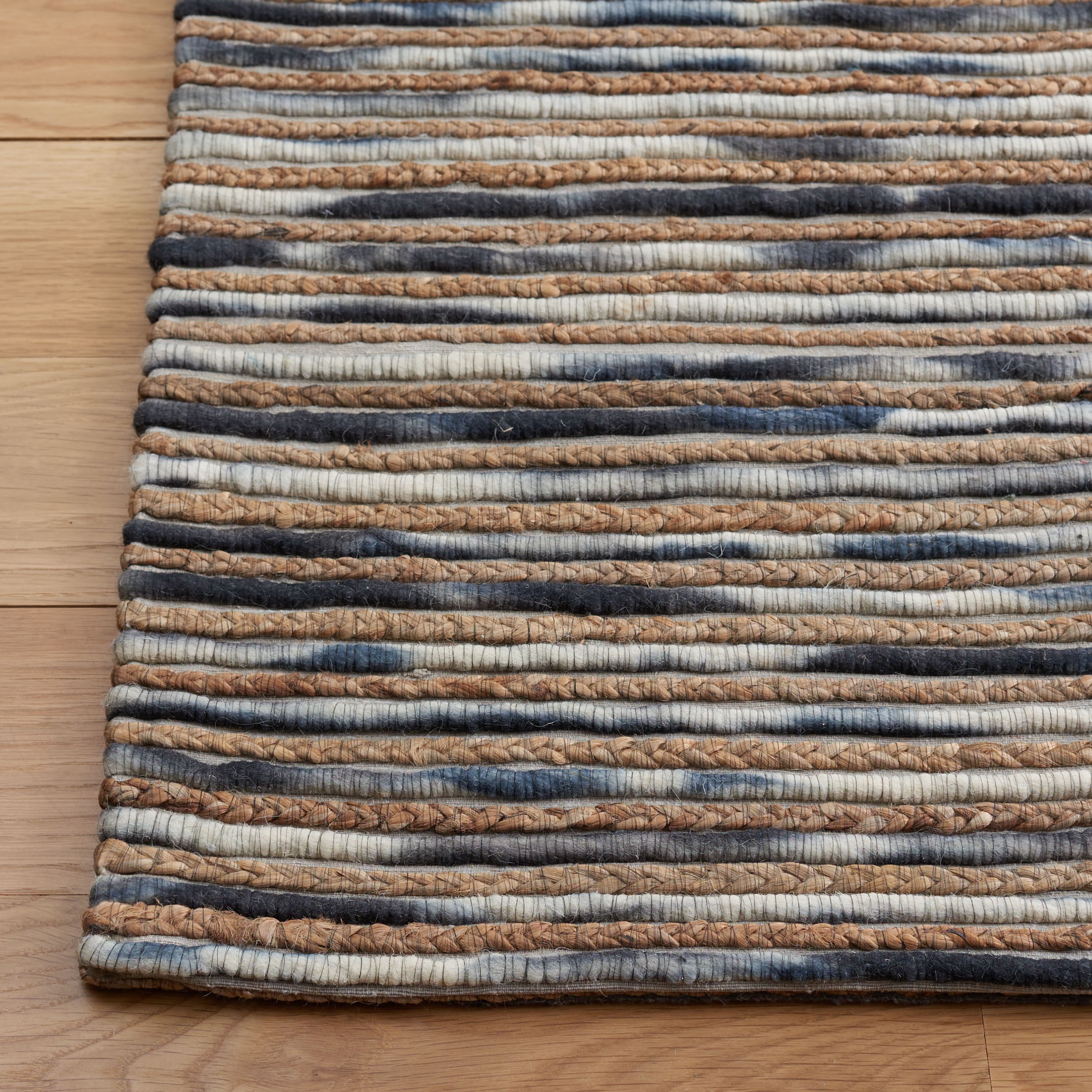 SAFAVIEH Marbella Stanley Striped Area Rug, Natural/Grey, 6' x 6' Square