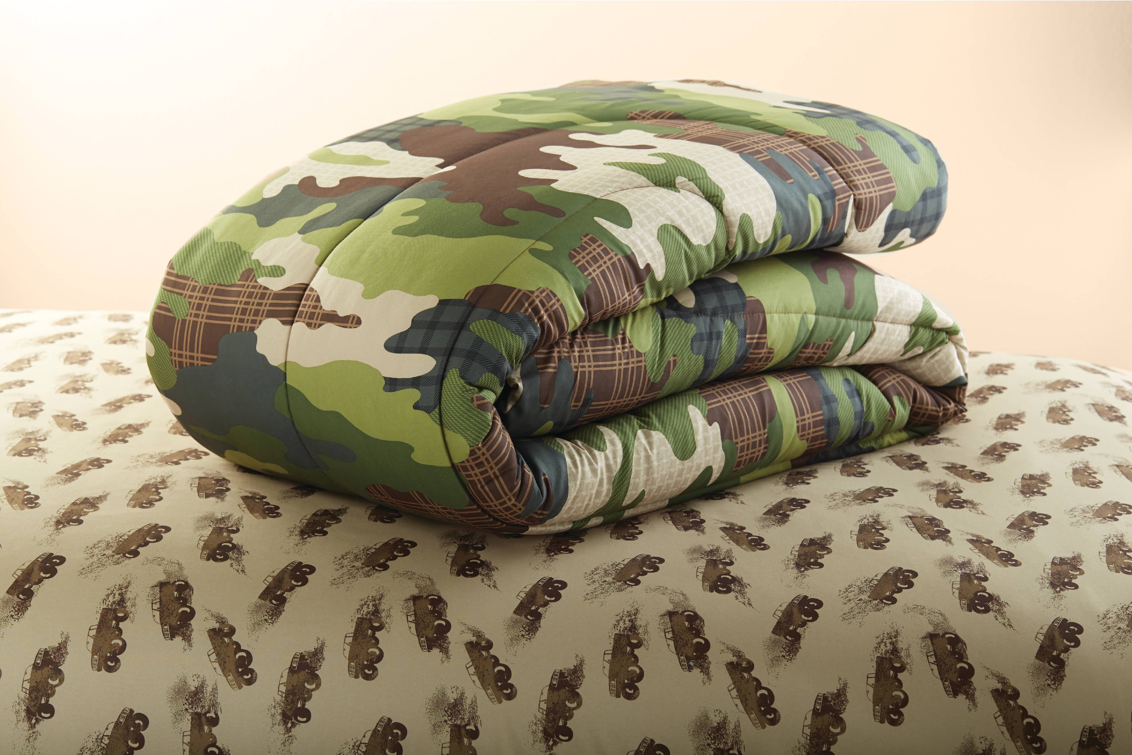 Your Zone Camouflage Bed in a Bag Coordinating Bedding Set
