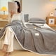 thumbnail image 4 of Manta De Franela Manta de franela gris extra gruesa de doble capa, ideal para la cama, el sofá, la oficina o la siesta (1 pieza). Rkxzt, 4 of 8