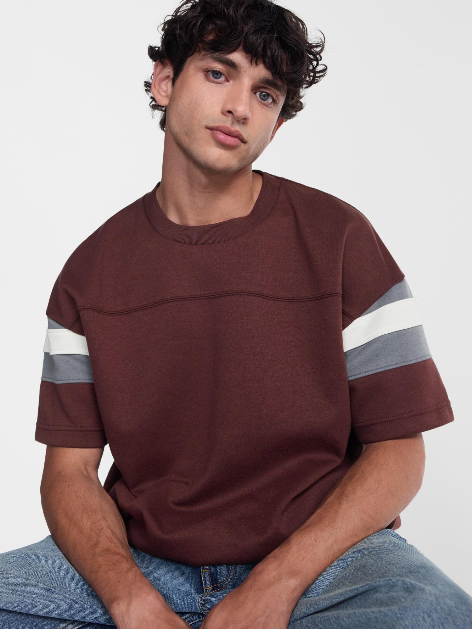 No Boundaries Sporty Color Block Tee with Short Sleeves, Men's & Big Men's XS-5XB