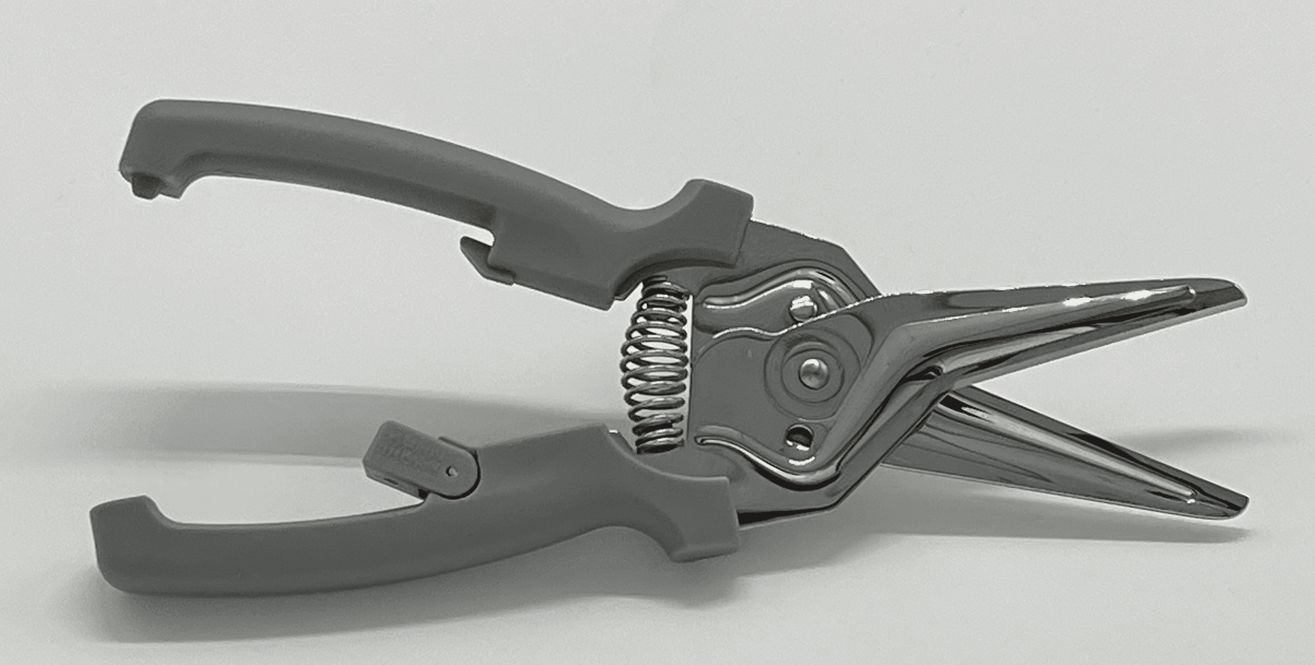 Kuhn Rikon Set of 2 3-in-1 Shears w/ Easy Grip Handle Model K45657 Used