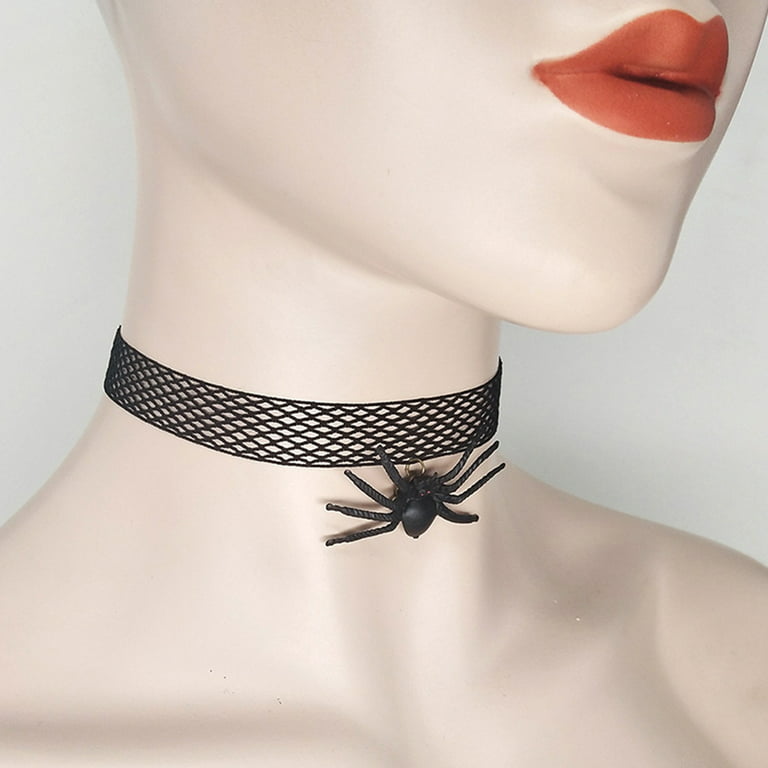 Vintage Hippy Stretch Tattoo Choker with Crystal Spider Pendant Necklace  for Women Elastic Circular Cobwebbing Halloween Jewelry