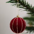 thumbnail image 4 of Juego de adornos de bolas decorativas navideñas, 3 piezas de bolas de árbol de Navidad con lentejuelas de felpa brillante, 4 of 5