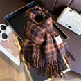 thumbnail image 3 of Manta de cachemira cálida para mujer, bufanda de viaje de invierno, pashmina a cuadros a la moda, chal grueso con borlas, poncho informal, bufanda nueva, 3 of 5