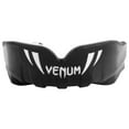 thumbnail image 1 of Protector bucal Venum Challenger para niños negro/blanco, 1 of 5