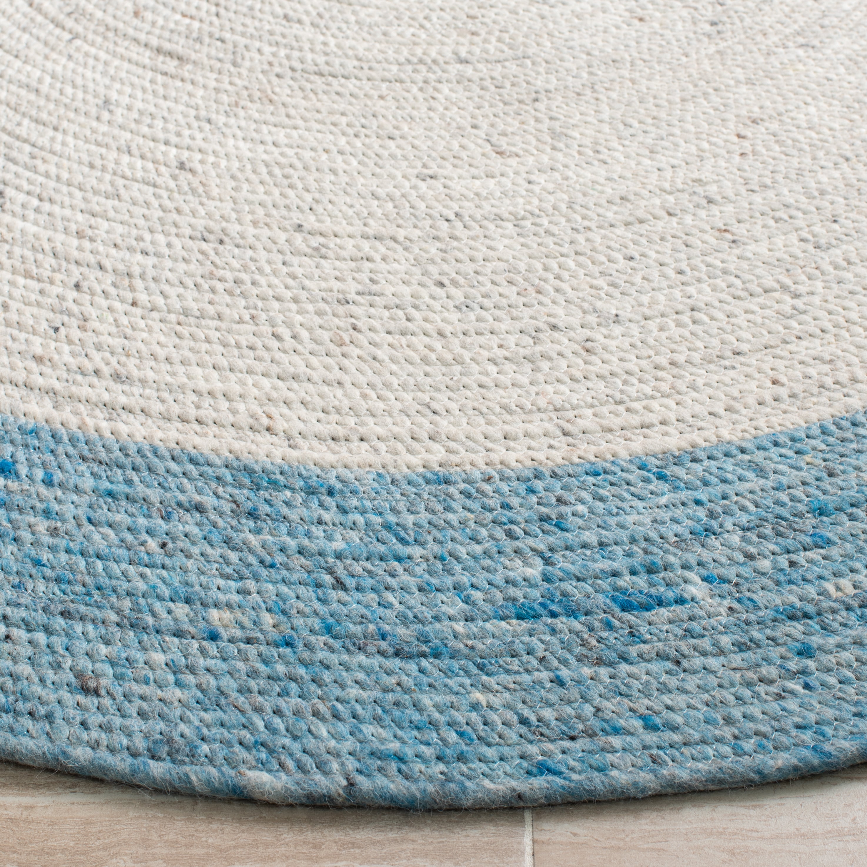 SAFAVIEH Braided Stephen Bordered Reversible Area Rug, Ivory/Blue, 6' x 9' Oval
