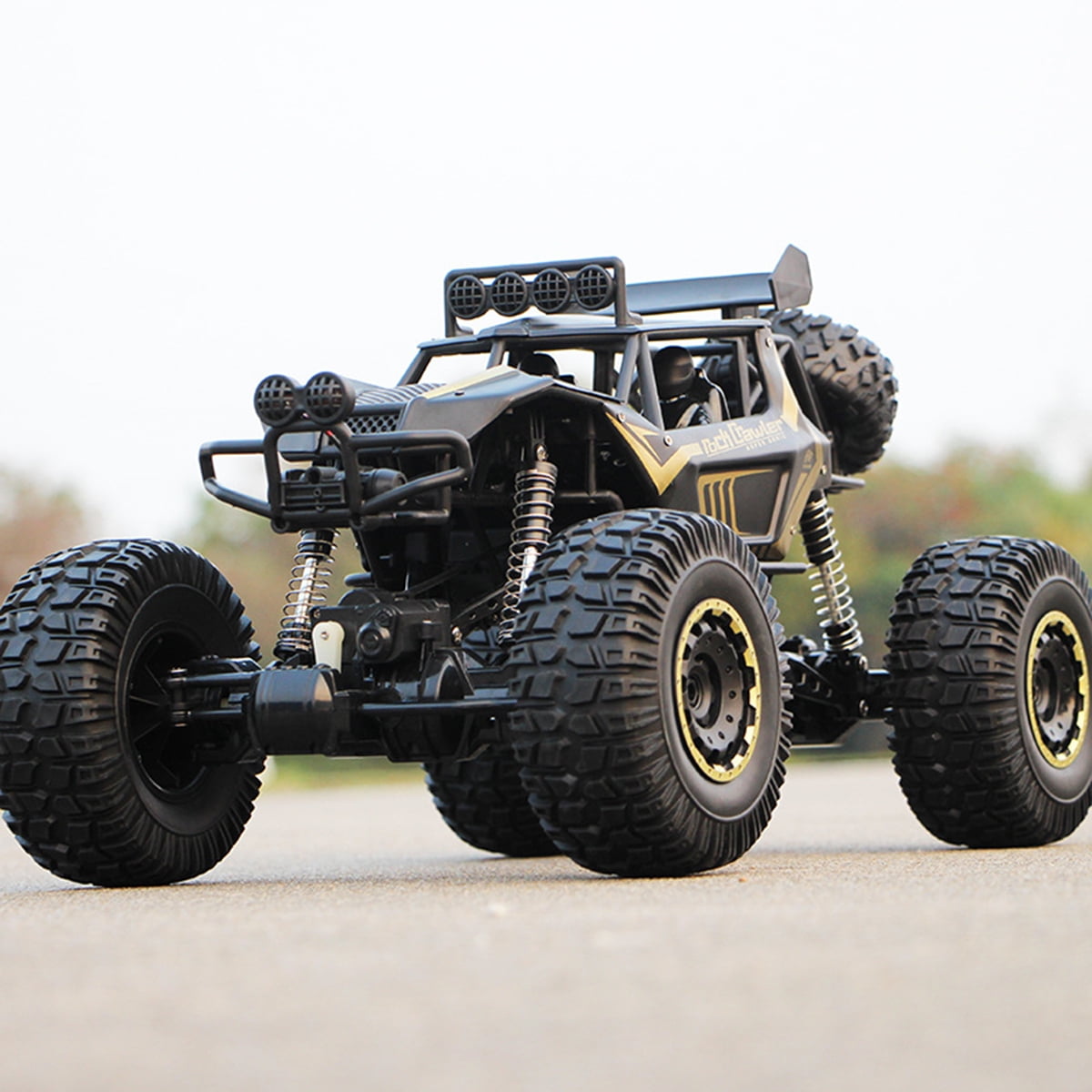 Large 1 8 Scale RC Car Crawler 2 4GHz Remote Control Off road Vehicle 