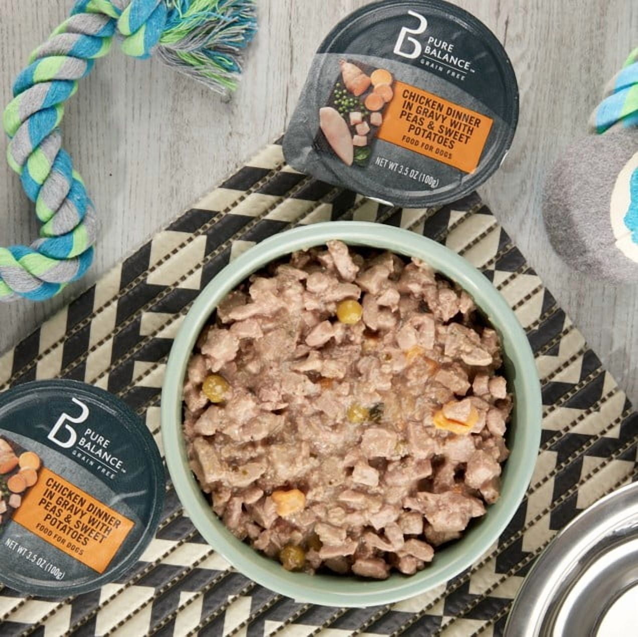 (3 pack) Pure Balance Chicken and Gravy Wet Dog Food, Grain-Free, 3.5 oz Cup