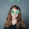 thumbnail image 4 of Paquete de 6 diademas KAIYANG con gafas de extraterrestre diademas con antena marciana y gafas de fiesta, 4 of 5