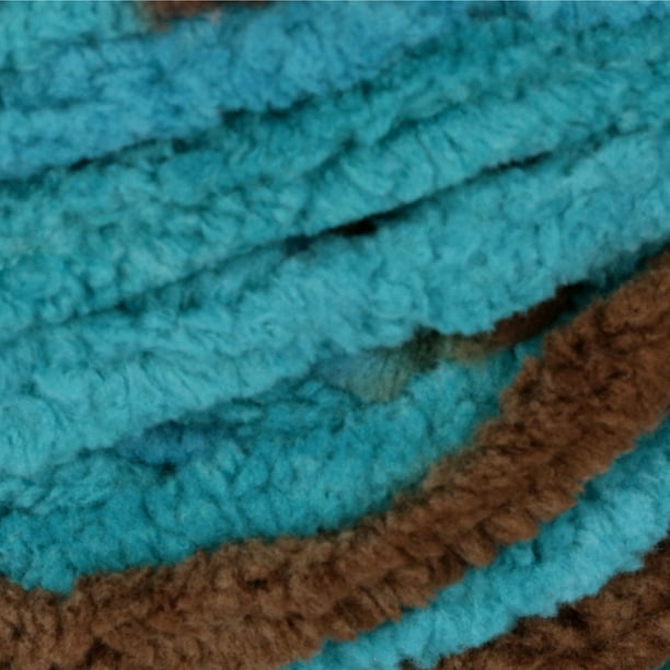 Bernat Blanket Yarn Mallard Wood 5.3oz 150g Super Bulky Polyester