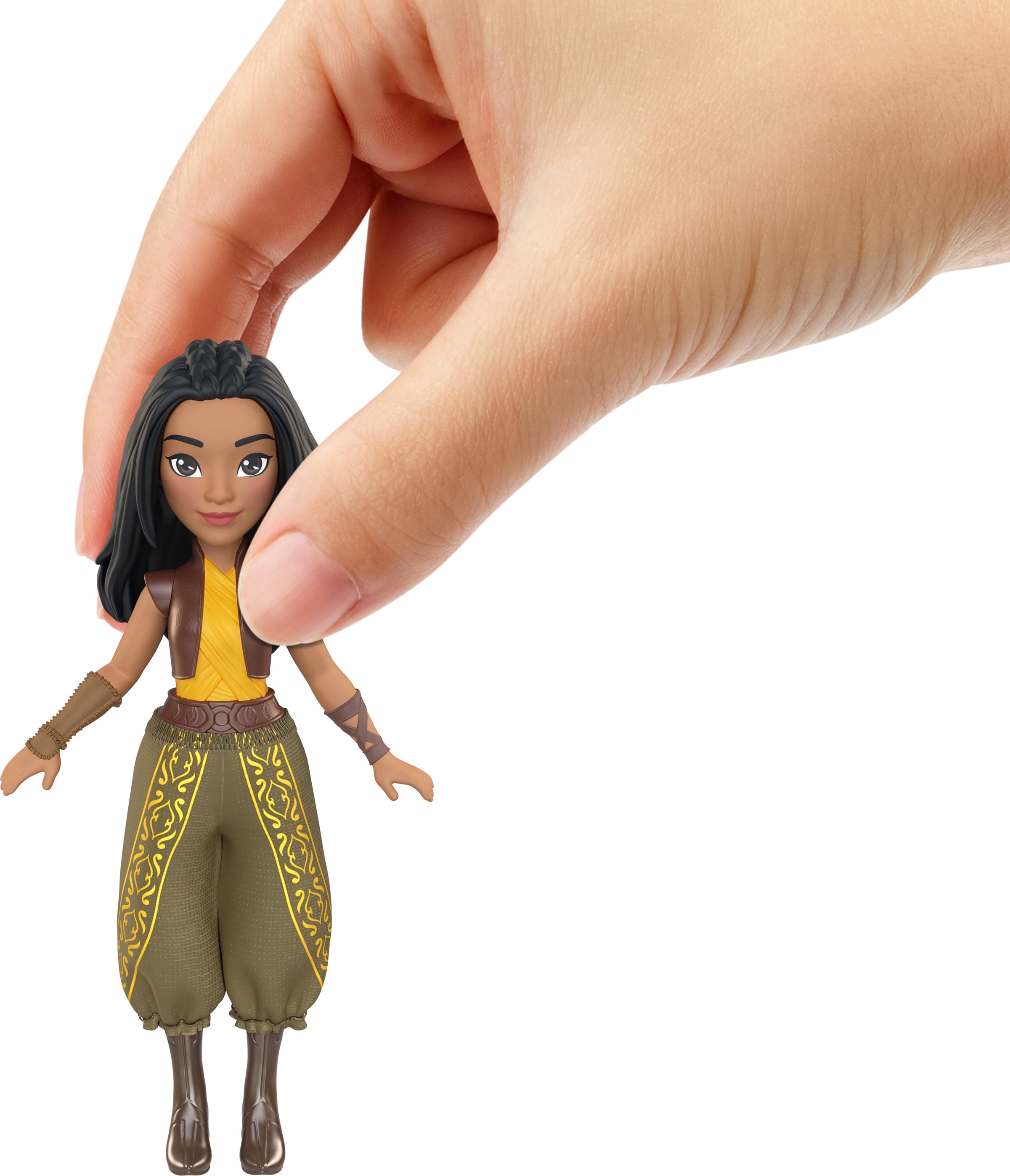 ​Disney Princess Raya Small Doll with Signature Clothing Inspired by Disney Movies, Posable and Collectible