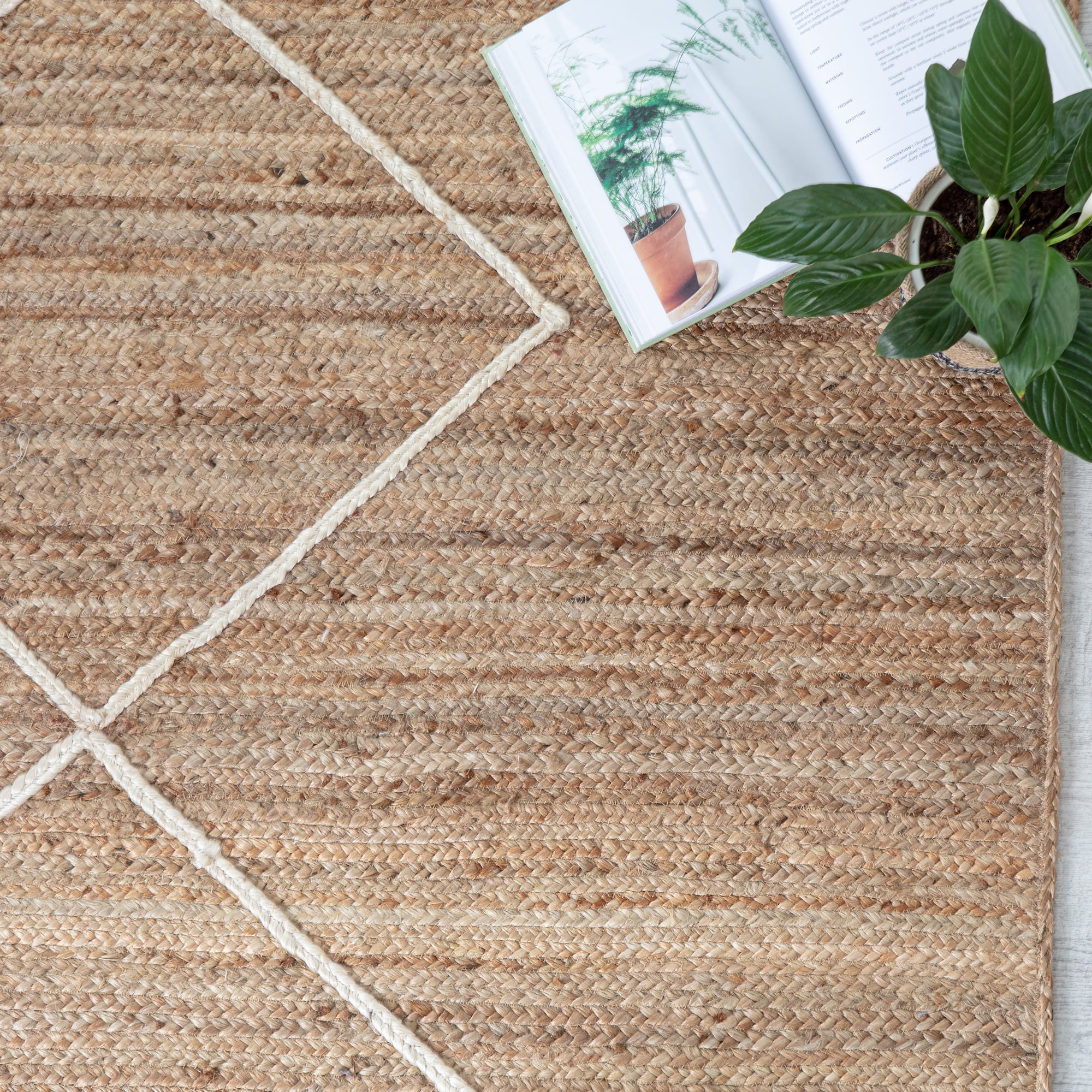 Jani  Anatolian Natural & Ivory Diamond Stripe Braided Area Rug 8' x 10'