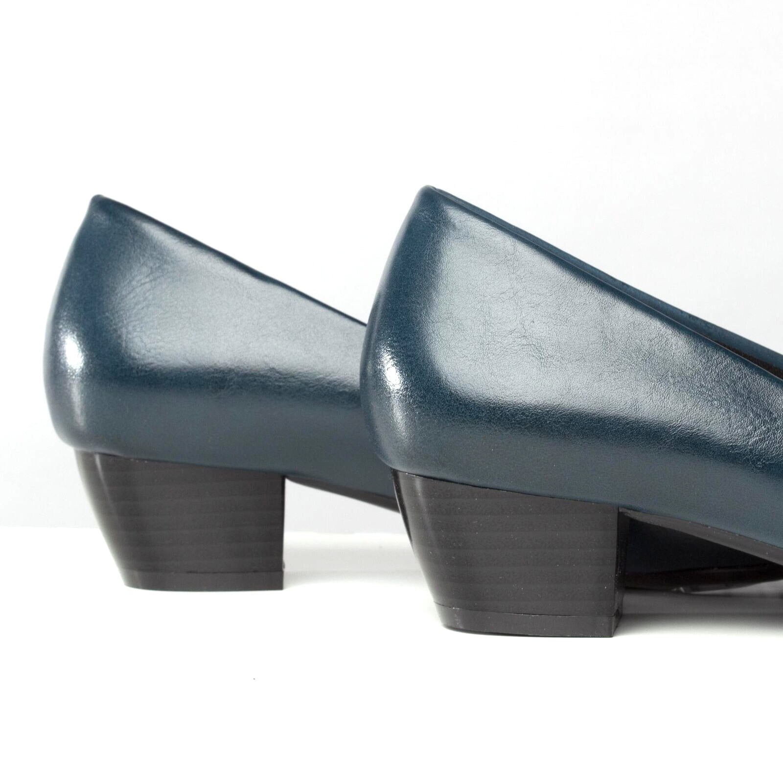 Boulevard Womens Low Heel Plain Court 