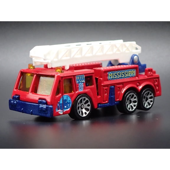 Open Box FIRE ENGINE TRUCK EXTENDING LADDER MISSISSIPPI 1:64 MB SCALE DIECAST MODEL CAR