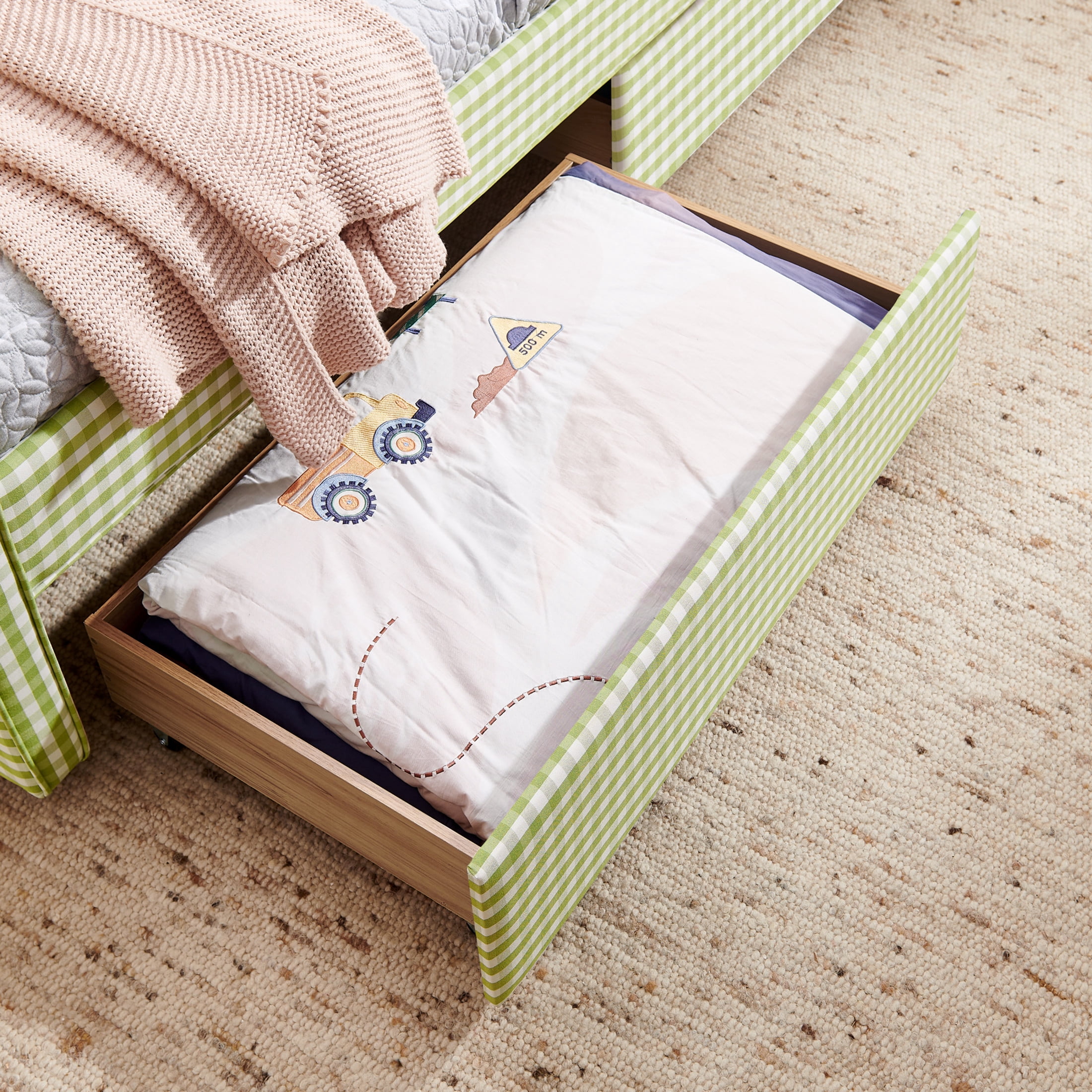 Noble House Corlan Twin Size Waved Daybed, Cozy Gingham Linen Sofa Bed with Storage Drawers and Charging Port, Green