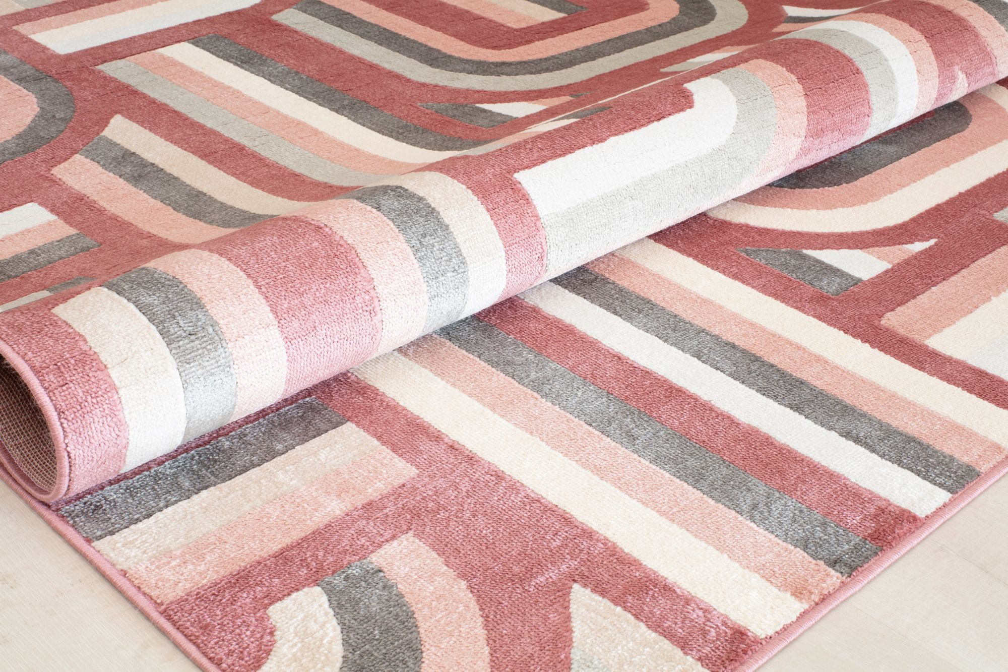 Elizabeth Sutton VE15D At First Blush Geometric Modern Burgundy Area Rug, 2'0" x 4'0"