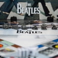 thumbnail image 3 of Juego de mesa USAOPOLY Monopoly The Beatles Rock Band 2-6 jugadores, 3 of 8