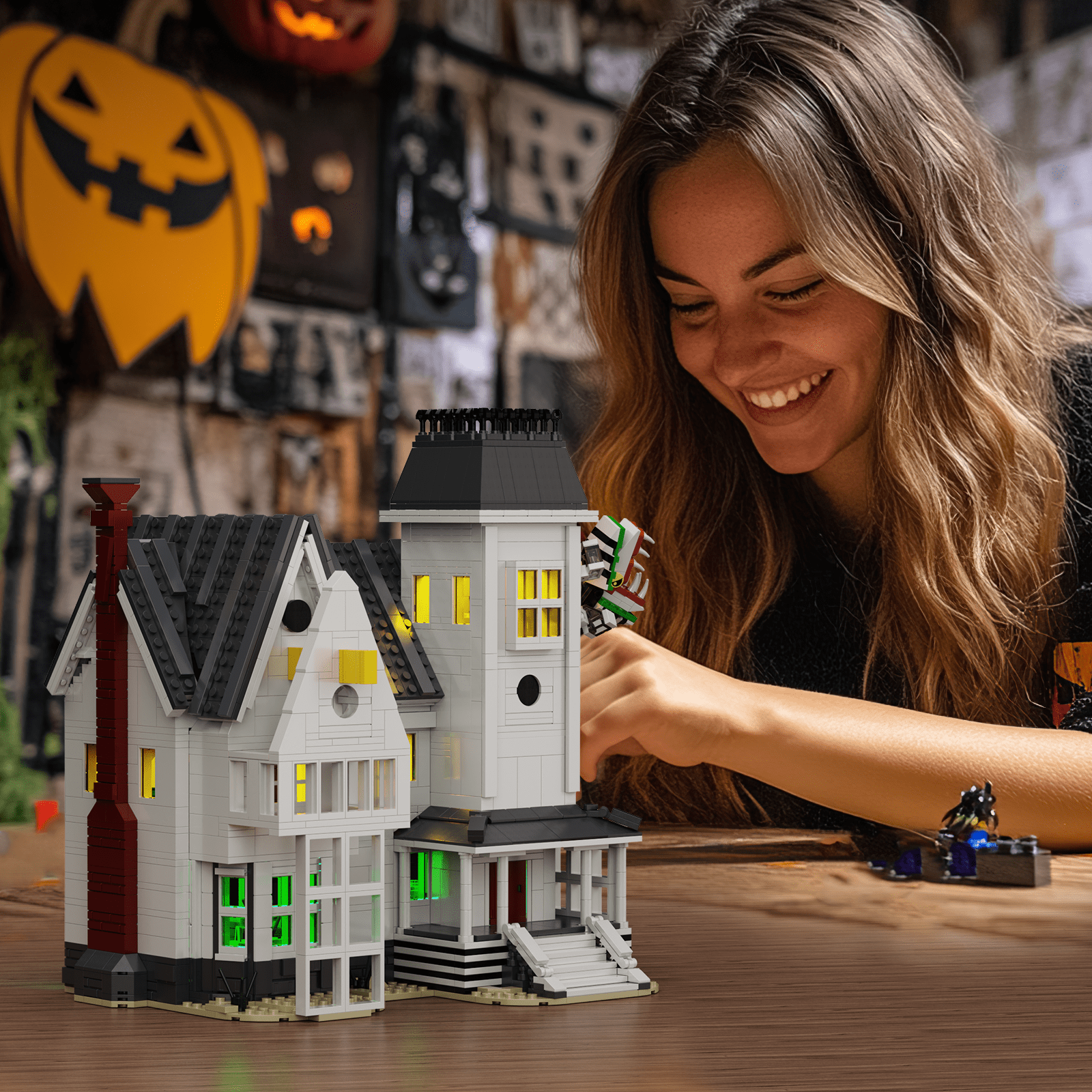 Beetle House Building Block Set Halloween Horror House Model Toy Christmas for Adults