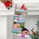 thumbnail image 2 of La Pequeña Lola visita la ciudad Tema: Calcetines de Navidad, fino lino blanco para colgar en escaleras y chimenea, decoración navideña para el hogar, regalo de Navidad. 45cm × 32cm, 2 of 5