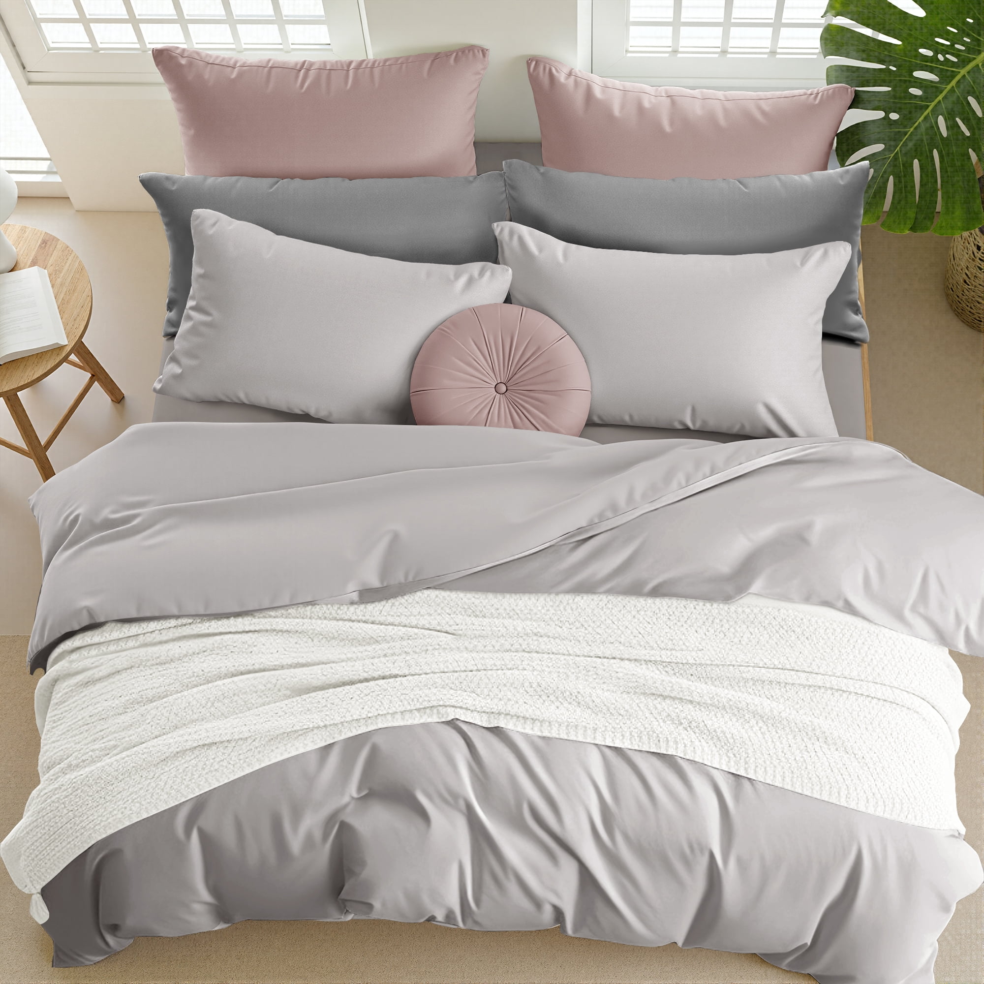 Exclusivo Mezcla Queen Bedding Duvet Cover Set, 3 Pieces Lightweight Comforter Cover with Pillow Shams (Light Grey)
