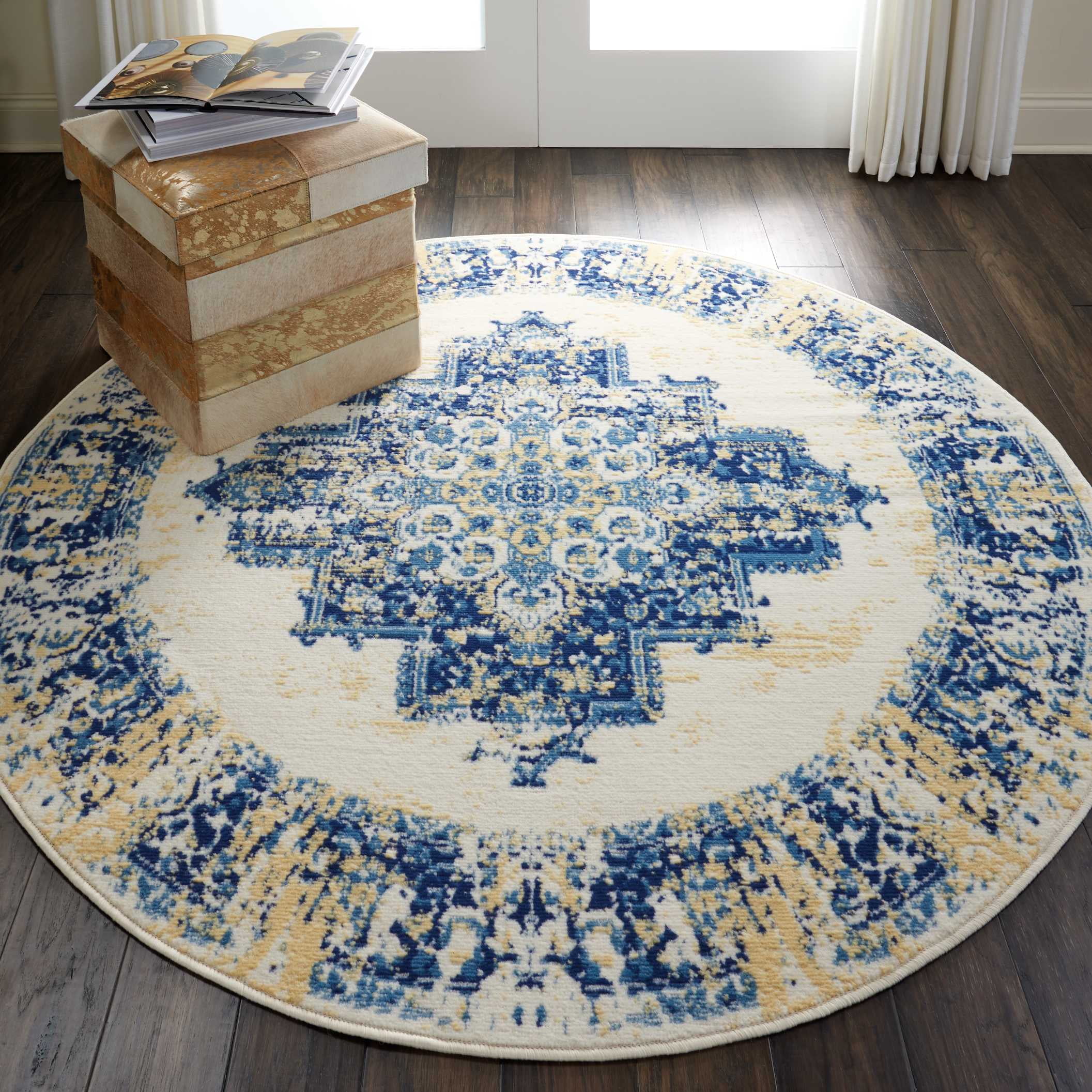 Desert Fields Contemporary Medallion Loomed Area Rug, 5' x 5'