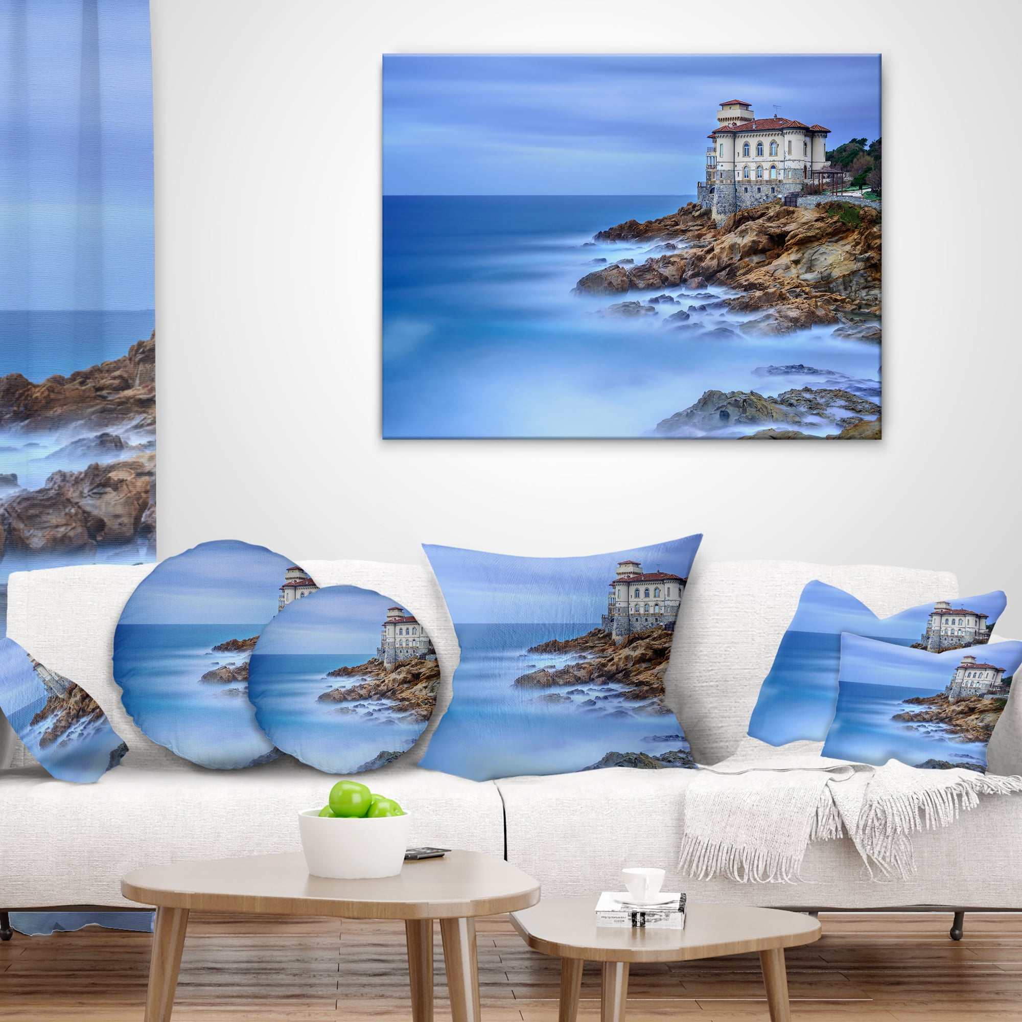 Designart Beautiful Italian Seashore View - Seascape Throw Pillow - 16x16