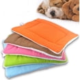 thumbnail image 4 of Verde - Almohada universal para mascotas - Cojín cuadrado de felpa suave para dormir para perros y gatos - S: 45 x 32 cm (1 unidad), 4 of 5