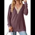 thumbnail image 2 of Blusas de Otoño para Mujer, con Escote en V, Encaje, Larga, Holgadas, con Ribete de Bloques de Color, Moda 2025 Rojo Púrpura XL, 2 of 10