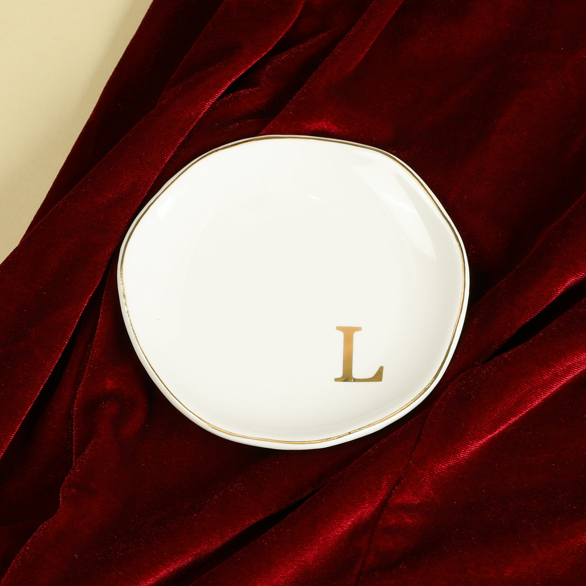 Unique Bargains Ceramic Jewelry Tray Decorative Trinket Dish Gifts Jewelry Boxes White-L