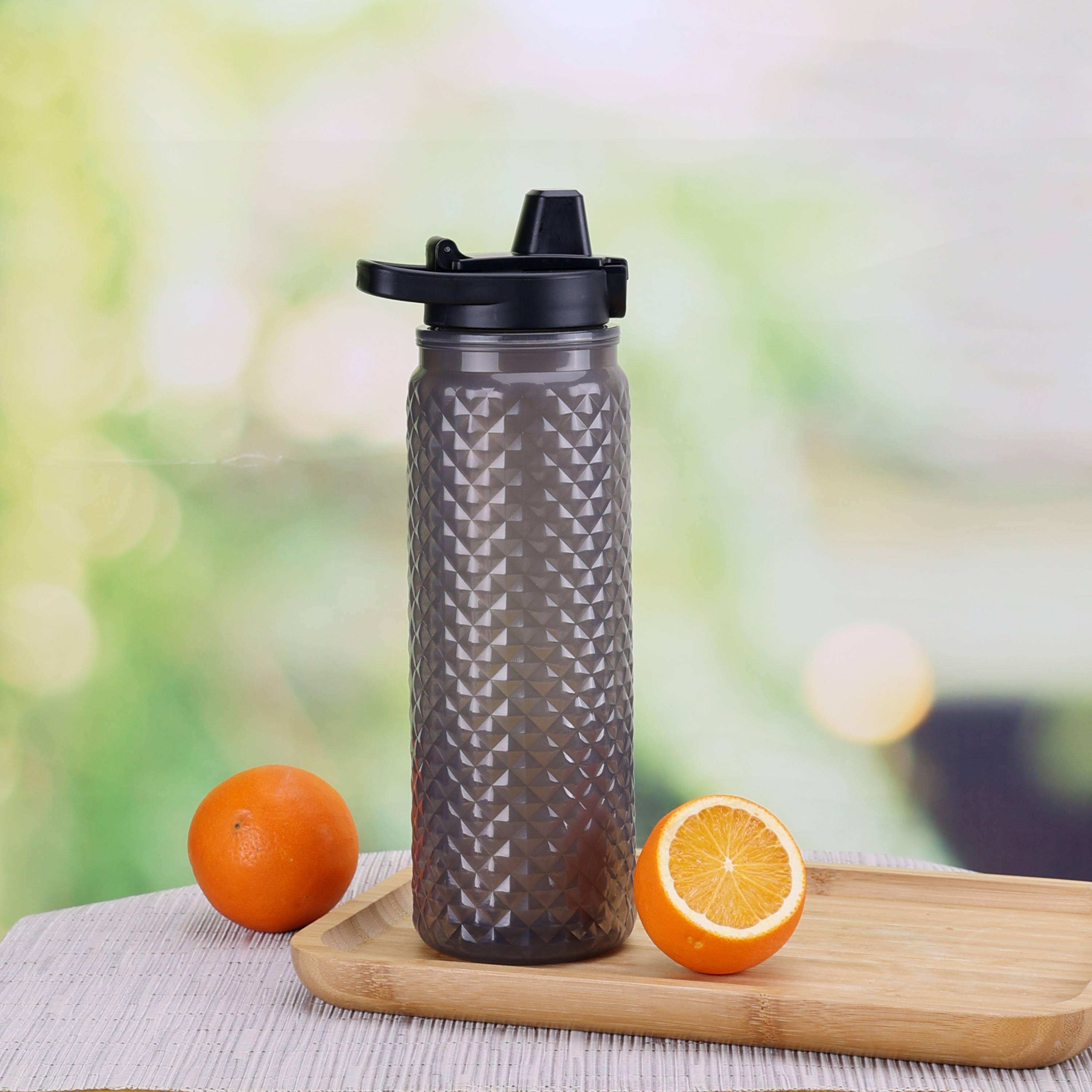 (2 pack) Mainstays 32-Ounce Plastic Textured Water Bottle, Black