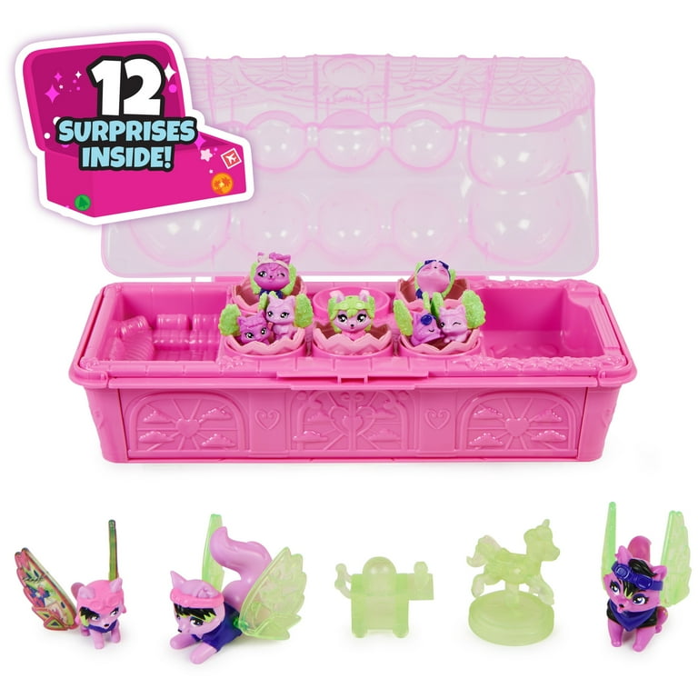 Hatchimals CollEGGtibles Wolf Family Toy Hatch Playset with