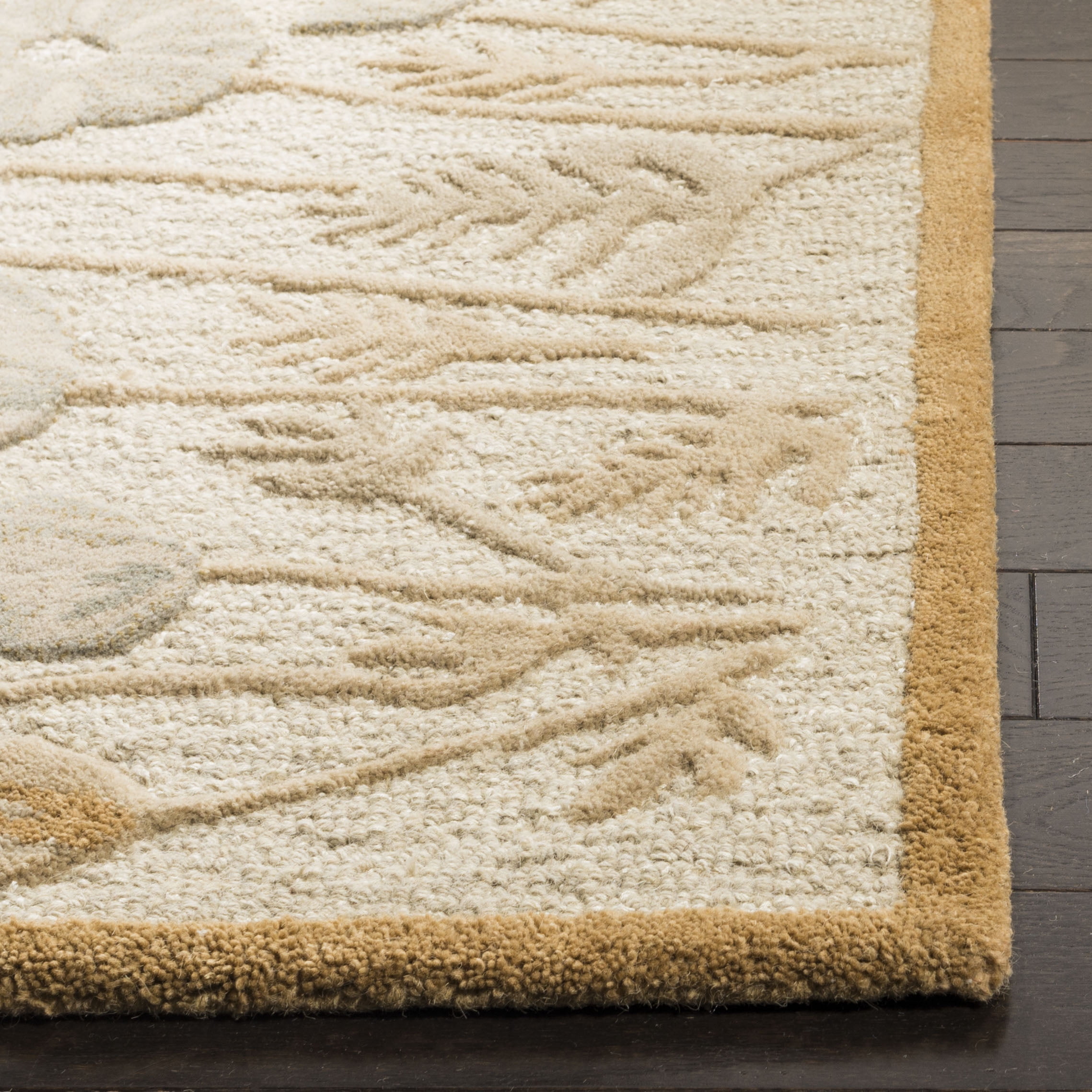 SAFAVIEH Martha Stewart Poppy Glossary Floral Area Rug, Nutshell/Brown, 5' x 8'