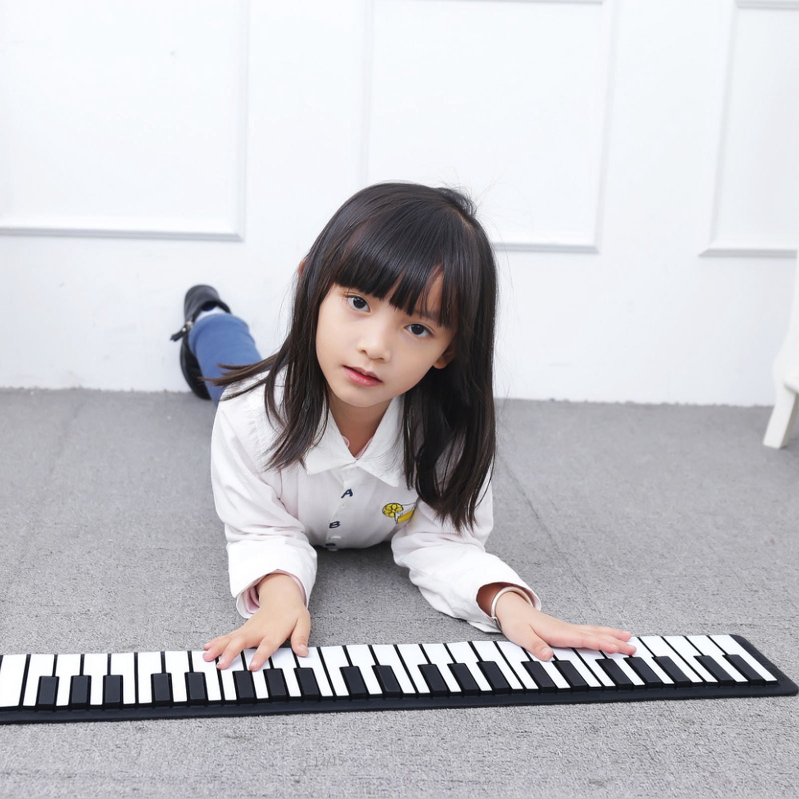 ULTNICE Built-in Rhythms Keys Portable Piano Black Silicone 1Pack for Entertainment