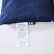 thumbnail image 5 of HIG Juego Edredón 7 pzs, reversible azul marino, liviano, incluye edredón, sábanas plana/ajustable, 2 fundas almohada, 2 fundas cojín, para todo el año, recámara., 5 of 12