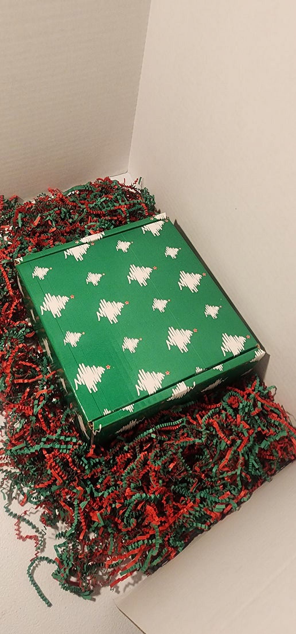 Christmas Gift Box, Saxon's Handmade Crafts, 1 Random Round Ornament, 1 Random Snowflake Ornament, 1 Random Christmas Card, 1 Random Tree Mantal Decoration
