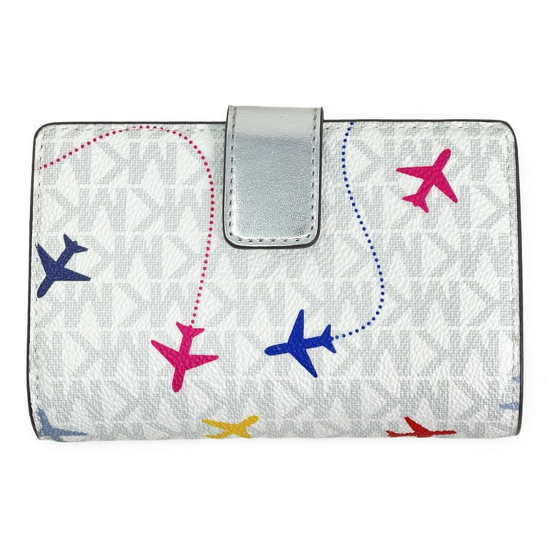 Michael Kors Women's Jet Set Travel Medium Printed Signature