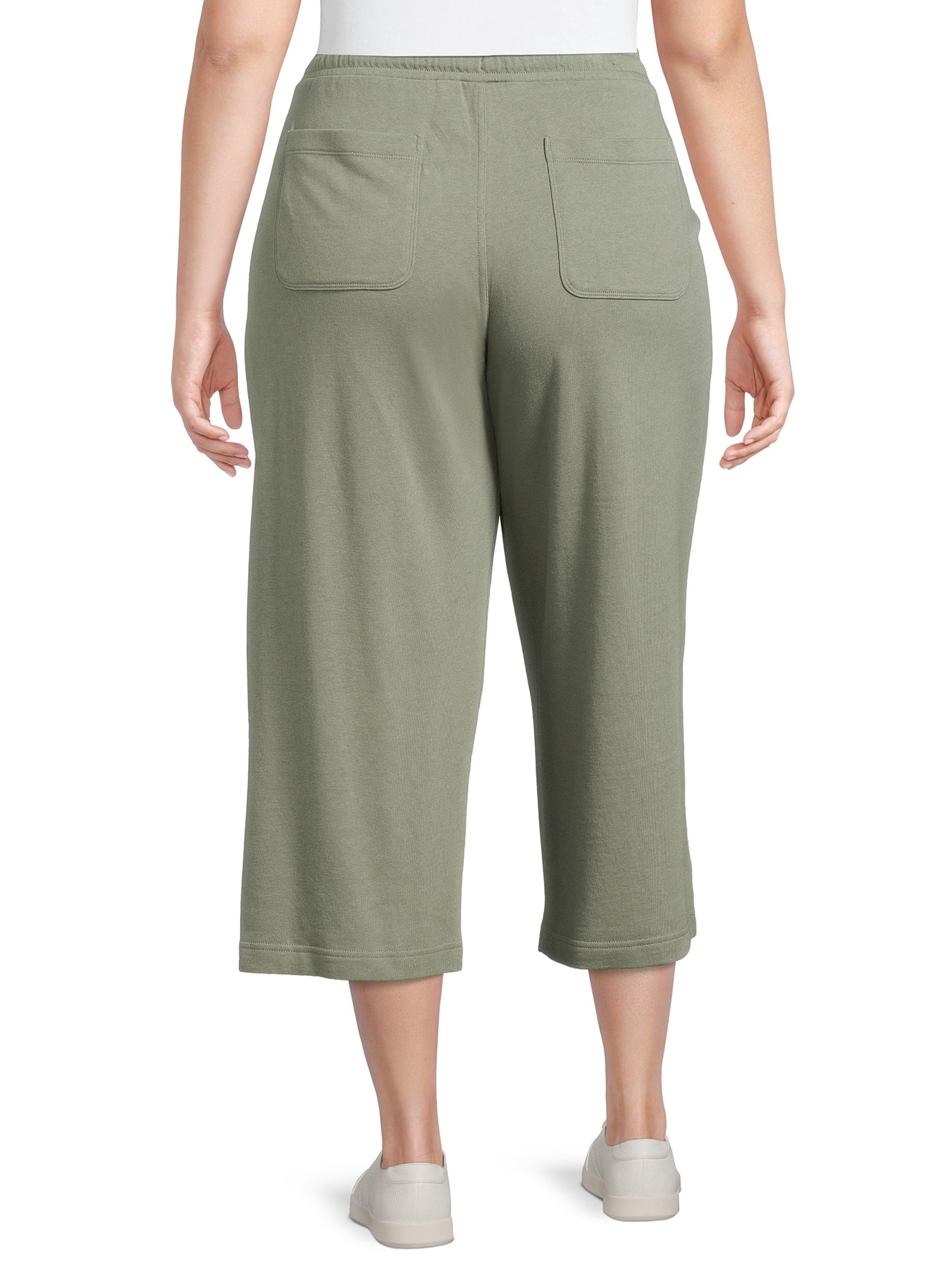Terra \u0026 Sky Plus Size Pull-On Knit Capris with Drawstring Waist and Pockets  - Walmart.com