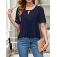 thumbnail image 3 of Camisa Elegante de Corta con Encaje y Mangas Huecas para Mujer, Color Liso, Azul , Talla M, 3 of 5