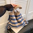 thumbnail image 1 of Bolsos de playa grandes para mujer Bolsos de hombro a rayas Bolso de hombro de tendencia con borlas, 1 of 8