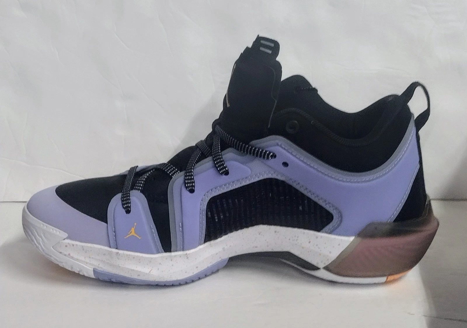 Nike Nike Air Jordan 37 XXXVII Low GC Dongdan Lilac Ice Black