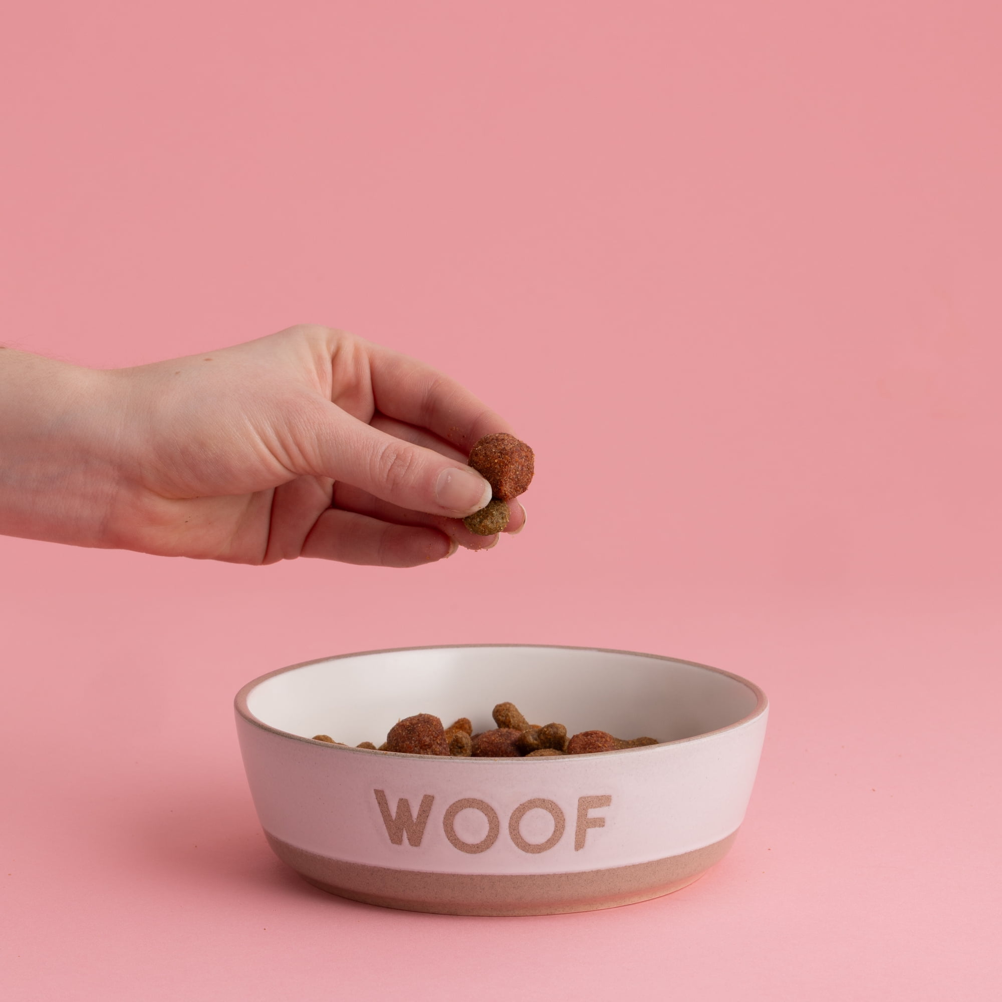 Mason Cash: Woof Dog Bowl - 5.9", 18.6oz - Cream & Tan - Durable Ceramic Food & Water Dish, Microwave & Dishwasher Safe, Pet Meal Feeding & Hydration
