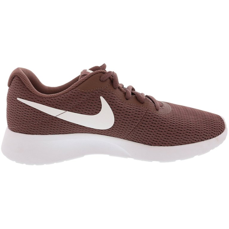 Nike tanjun women's 2025 athletic shoes smokey mauve