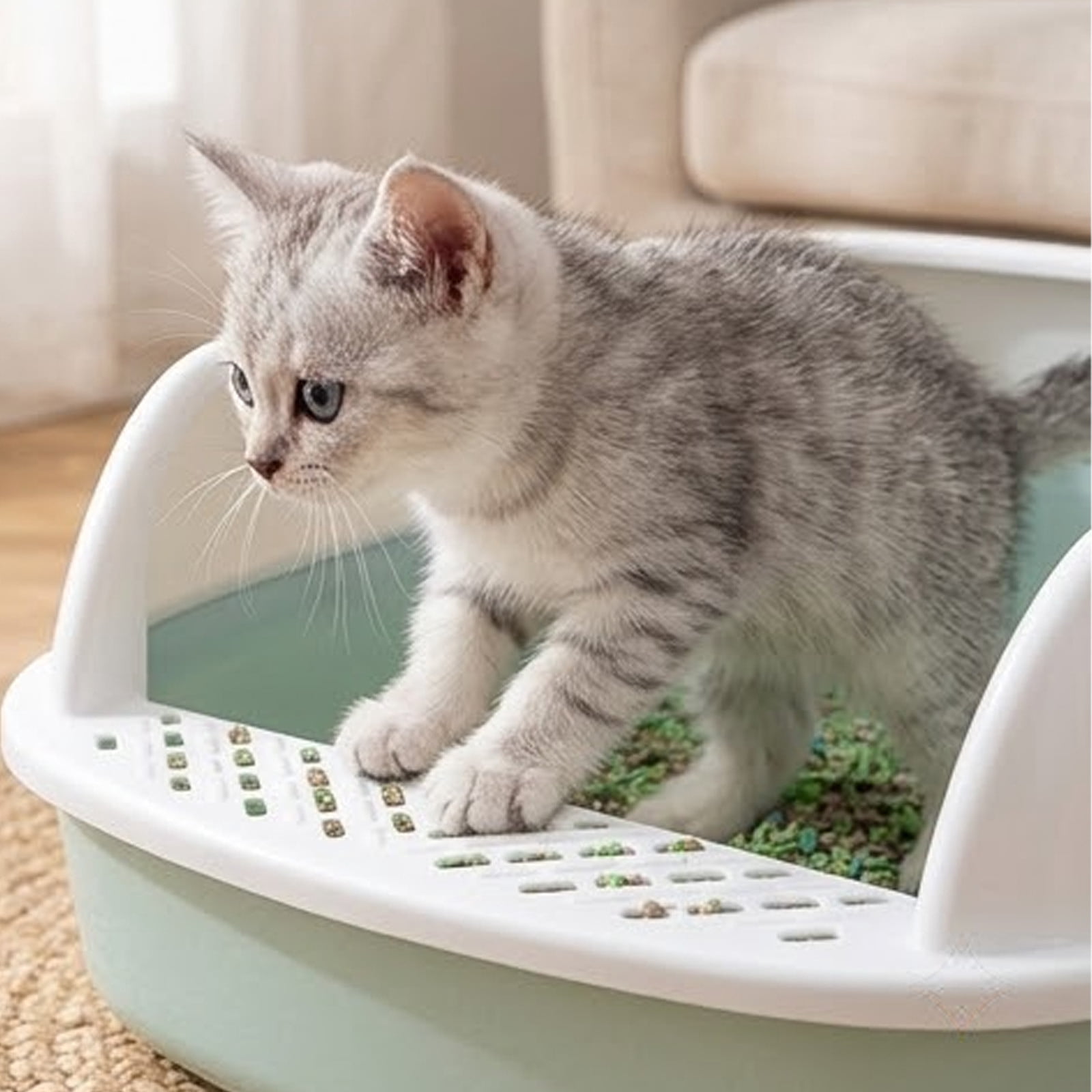 Semi Enclosed Cat Litter Box with Scoop Anti Splash Large Space Pet Toilet Box Easy Clean Kitty Litter Pan Hygienic Odor Control Durable Plastic Cat Toilet Tray for Indoor Cats