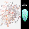 thumbnail image 3 of Guardurnaity 1 paquete de cristales luminosos de tamaño mixto para decoración de uñas, diamantes de imitación, adornos 3D brillantes que brillan en la Arte de uñas 3 Guardurnaity CE0251-03, 3 of 5