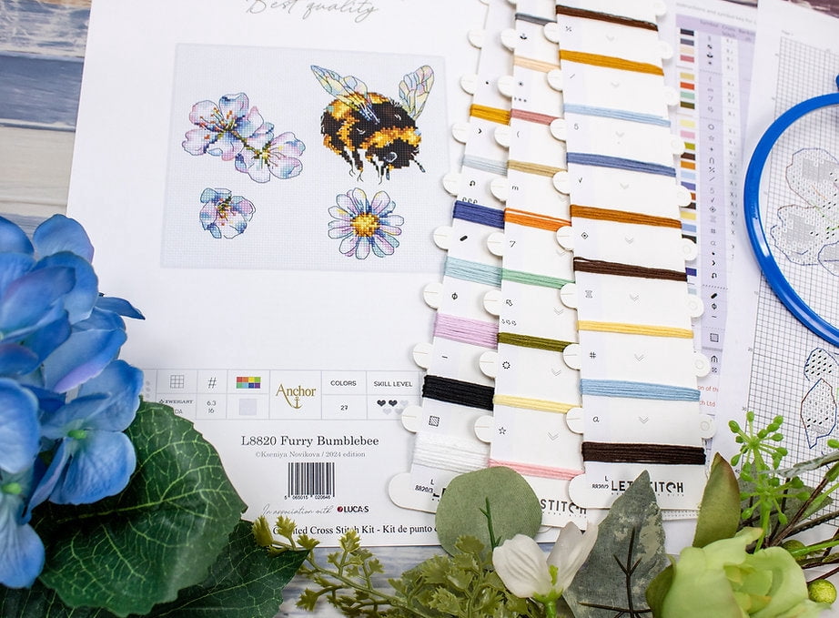Furry Bumblebee L8820 Counted Cross Stitch Kit
